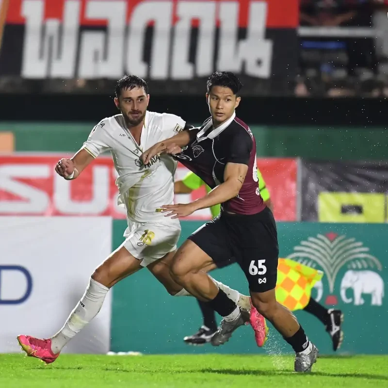 Matchday 11 Gallery: Uthai Thani FC vs. MTUTD | The Fighting Spirit of the Young Kirin