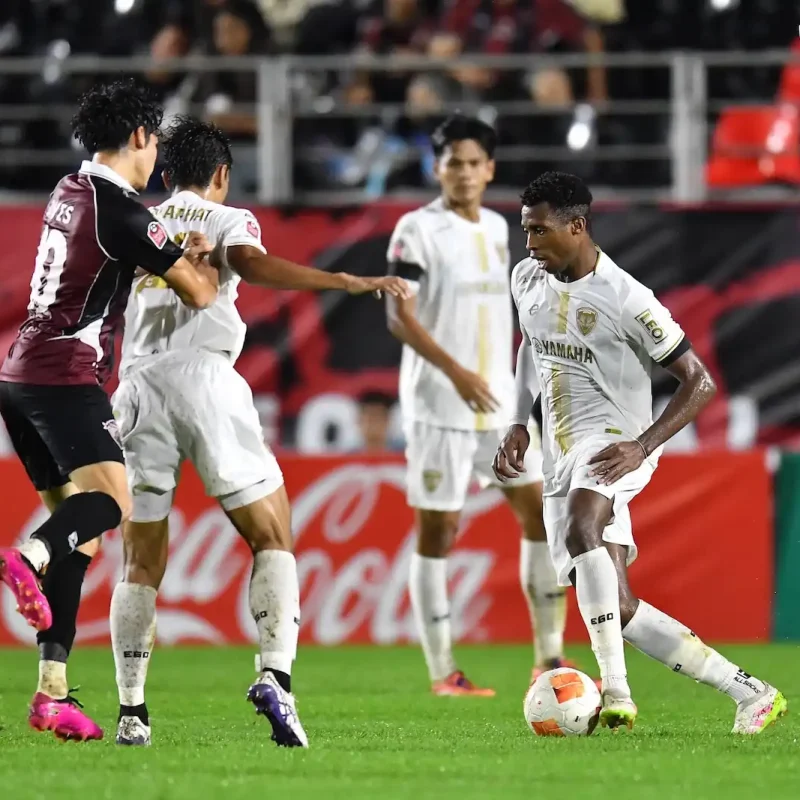 Matchday 11 Gallery: Uthai Thani FC vs. MTUTD | The Fighting Spirit of the Young Kirin
