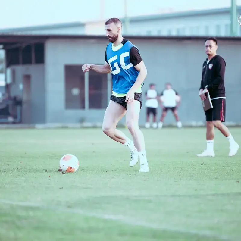 FINAL PREPARATIONS: Muangthong United Hold Last Session Before Chiang Rai Trip