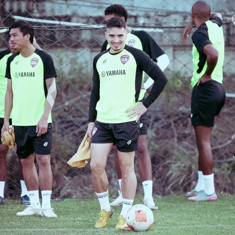 FINAL PREPARATIONS: Muangthong United Hold Last Session Before Chiang Rai Trip